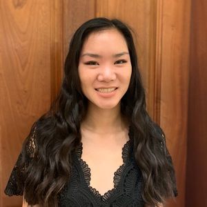 Meet your Posher, Olivia